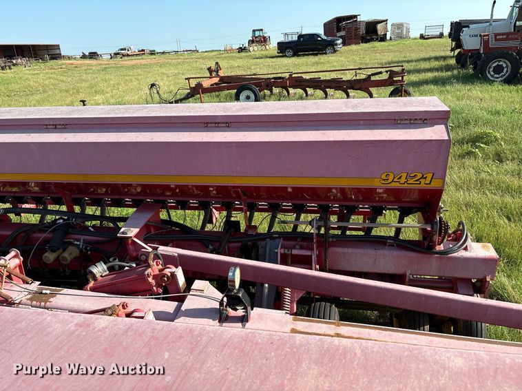 image for item EL2128 Sunflower 9421-25 grain drill