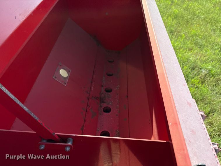 image for item EL2128 Sunflower 9421-25 grain drill