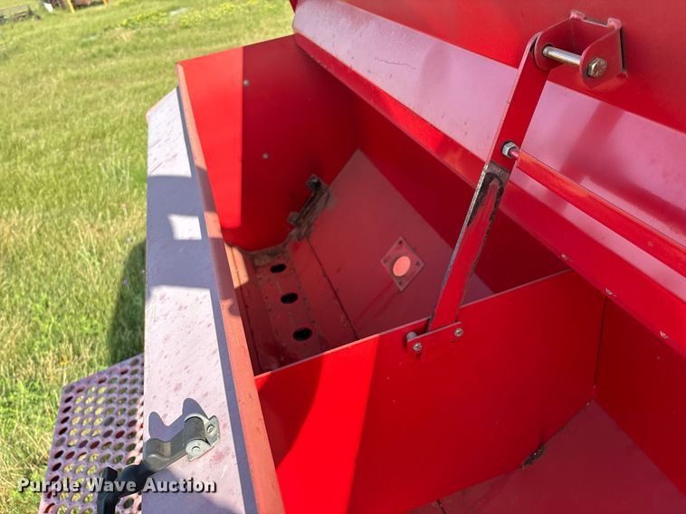 image for item EL2128 Sunflower 9421-25 grain drill