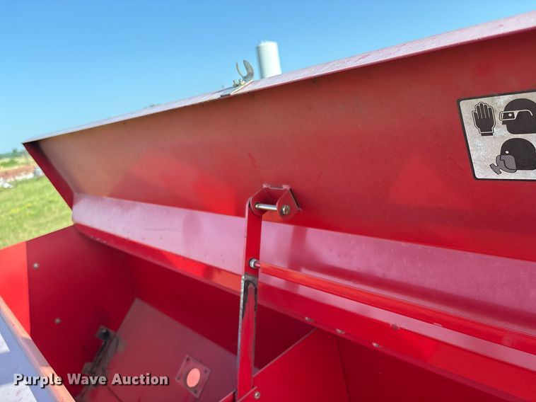 image for item EL2128 Sunflower 9421-25 grain drill