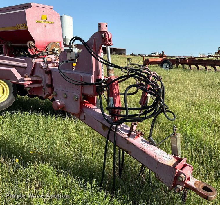 image for item EL2128 Sunflower 9421-25 grain drill