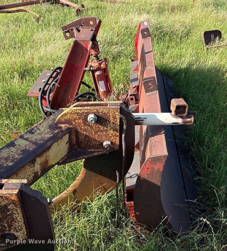 image for item EL2129 Leon front blade