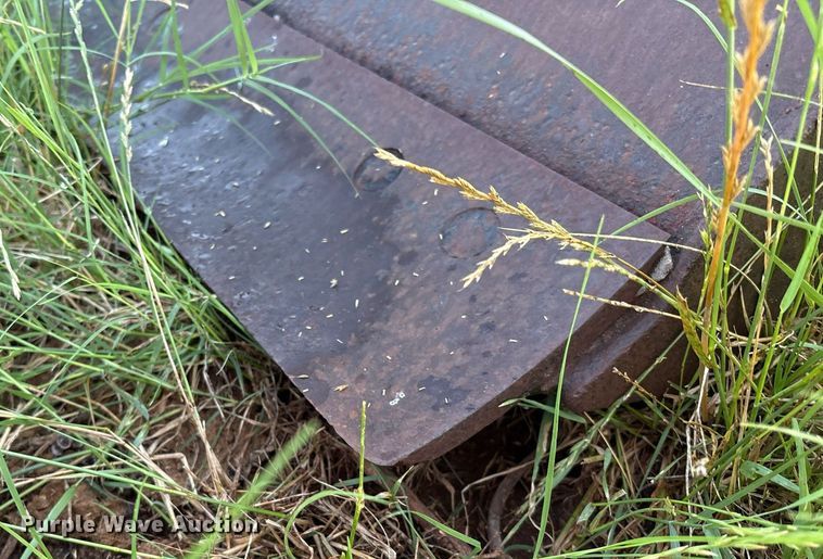 image for item EL2129 Leon front blade