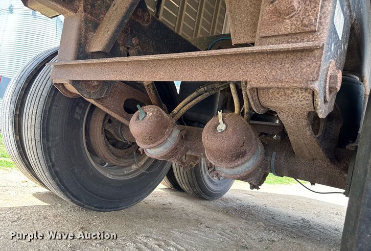 image for item EM2091 2016 Timpte Super Hopper grain trailer