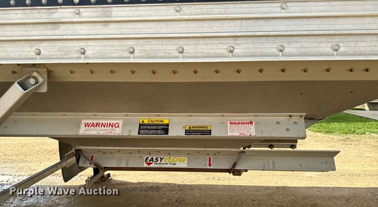 image for item EM2091 2016 Timpte Super Hopper grain trailer