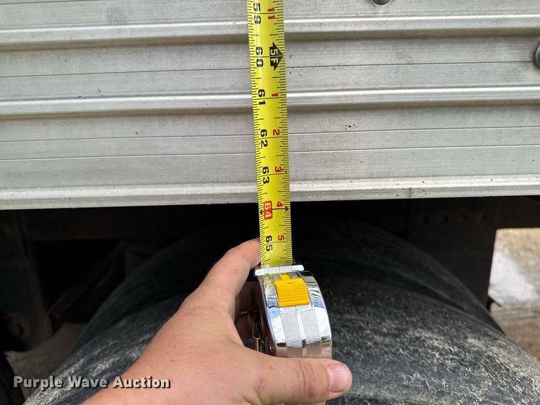 image for item EM2091 2016 Timpte Super Hopper grain trailer