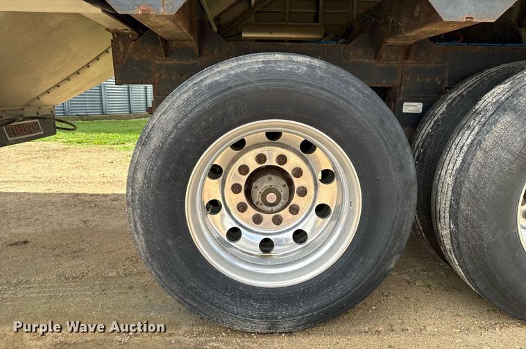 image for item EM2091 2016 Timpte Super Hopper grain trailer