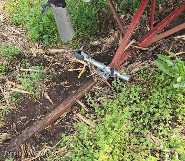 image for item EM7160 Irrigation pipe trailer 