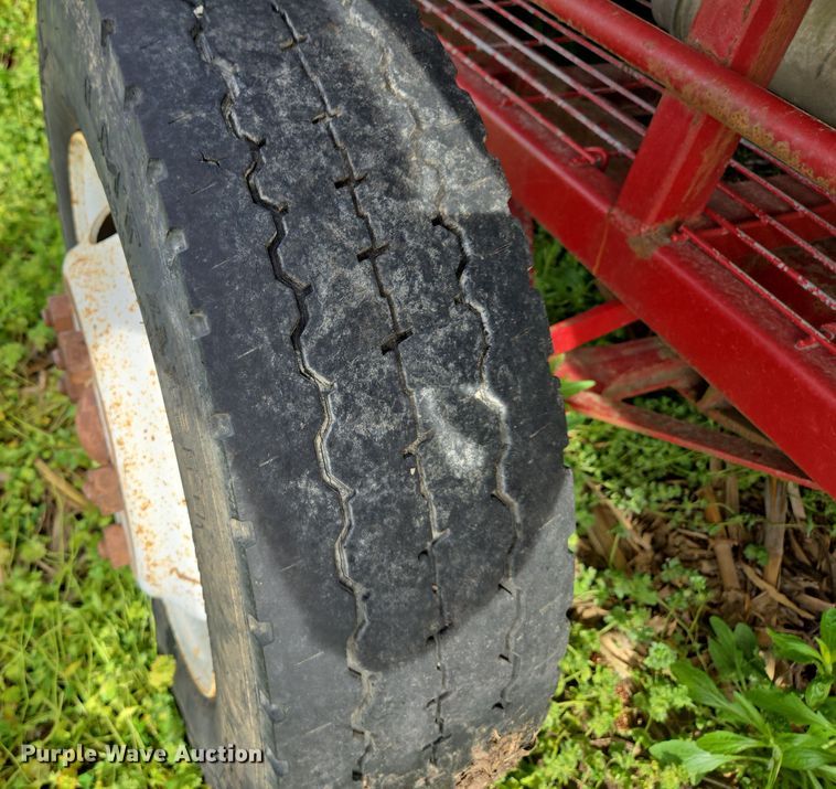 image for item EM7160 Irrigation pipe trailer 