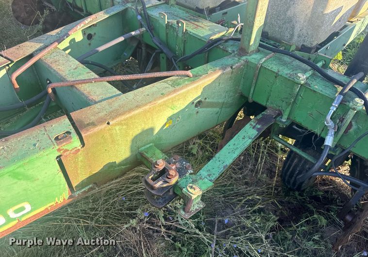 image for item EN4612 John Deere 7000 planter