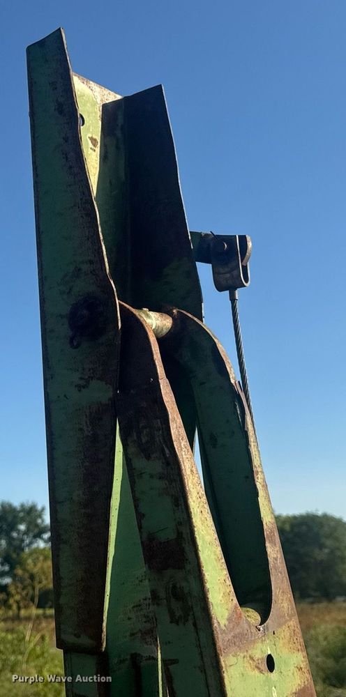 image for item EN4612 John Deere 7000 planter