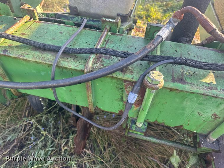 image for item EN4612 John Deere 7000 planter