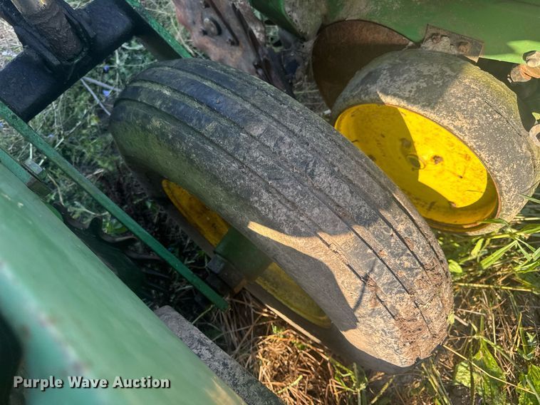 image for item EN4612 John Deere 7000 planter