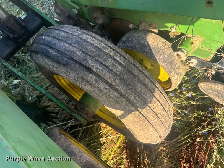 image for item EN4612 John Deere 7000 planter