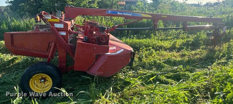 image for item EN4613 New Holland H7450/550 SWT swather / windrower