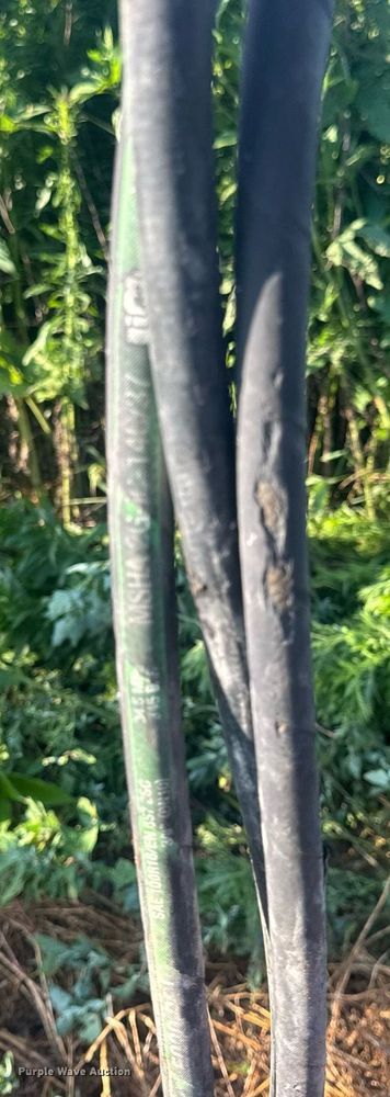 image for item EN4613 New Holland H7450/550 SWT swather / windrower