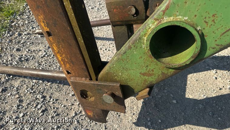 image for item EN4614 1967 John Deere 4020 tractor