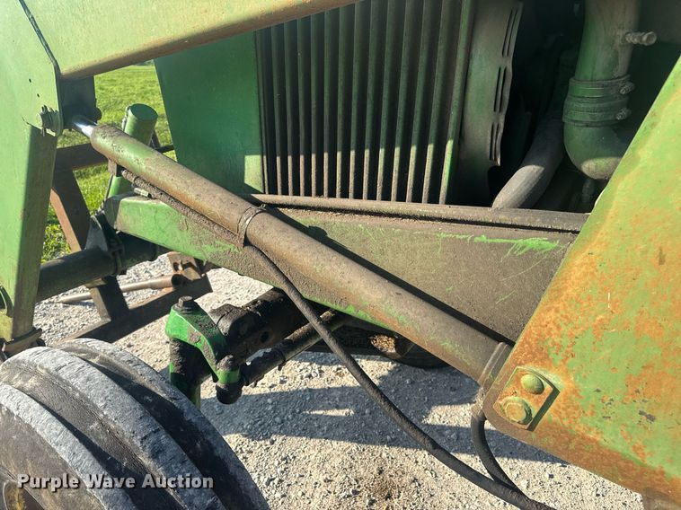 image for item EN4614 1967 John Deere 4020 tractor