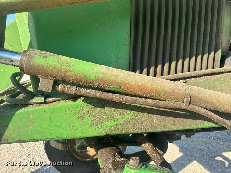 image for item EN4614 1967 John Deere 4020 tractor