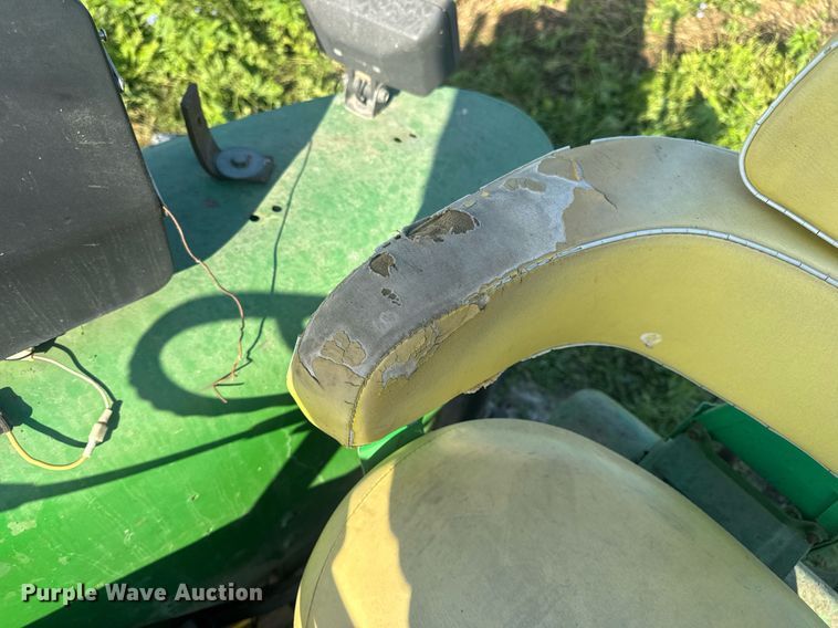 image for item EN4614 1967 John Deere 4020 tractor