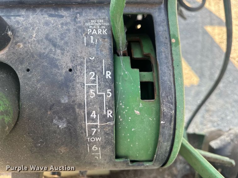 image for item EN4614 1967 John Deere 4020 tractor