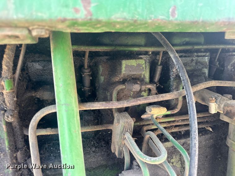 image for item EN4614 1967 John Deere 4020 tractor