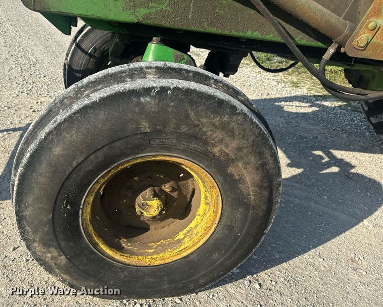 image for item EN4614 1967 John Deere 4020 tractor