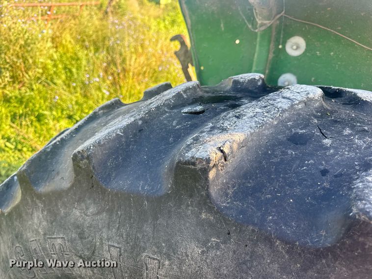 image for item EN4614 1967 John Deere 4020 tractor