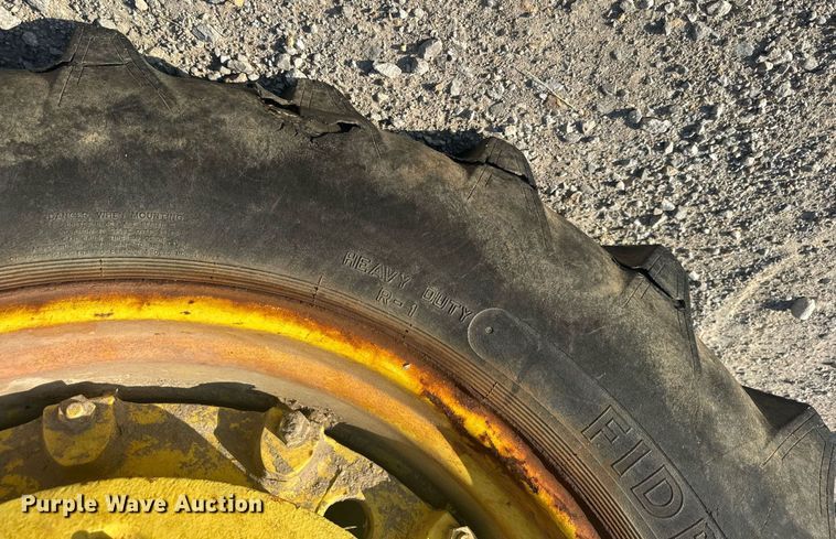 image for item EN4614 1967 John Deere 4020 tractor