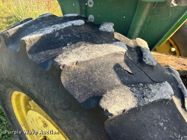 image for item EN4614 1967 John Deere 4020 tractor