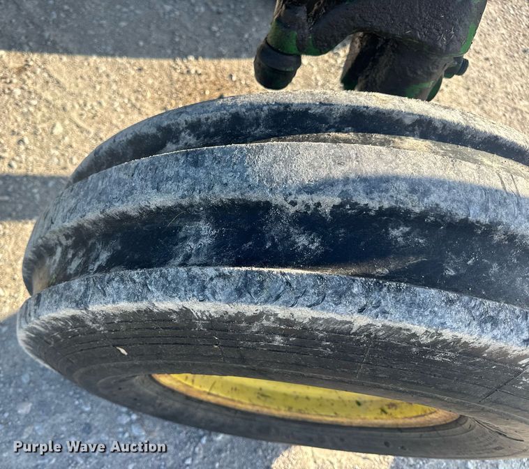 image for item EN4614 1967 John Deere 4020 tractor