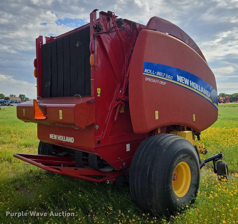image for item EN8192 2018 New Holland 560RB round baler
