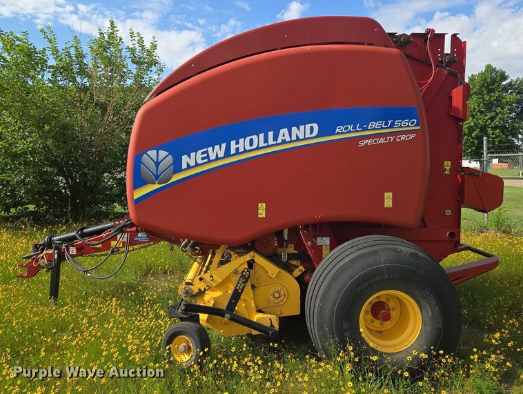 image for item EN8192 2018 New Holland 560RB round baler