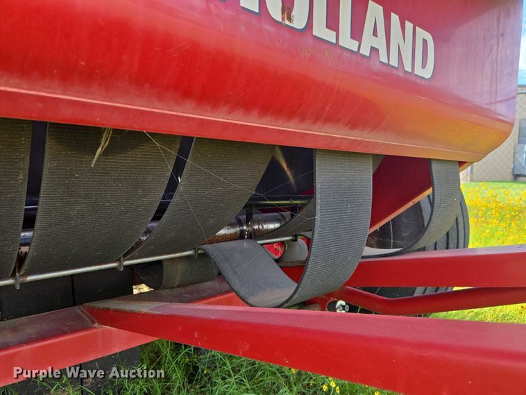 image for item EN8192 2018 New Holland 560RB round baler