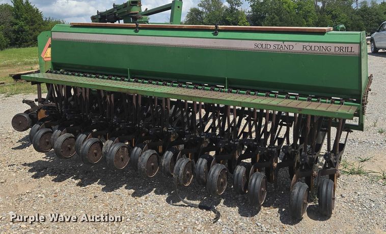 image for item EN8200 Great Plains 2SF24 grain drill