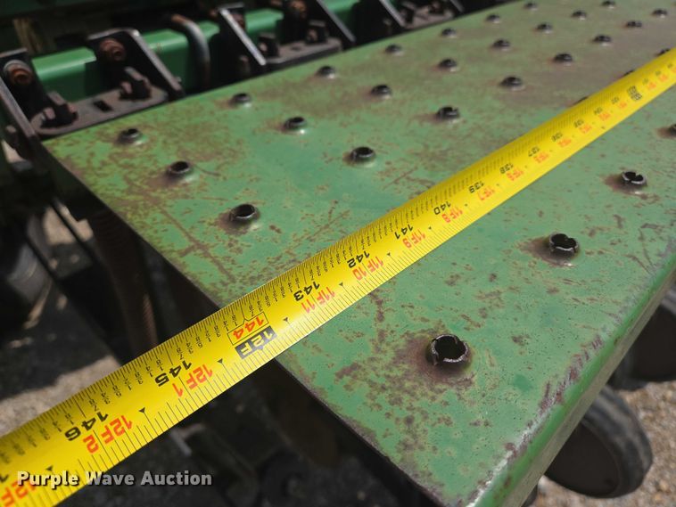 image for item EN8200 Great Plains 2SF24 grain drill