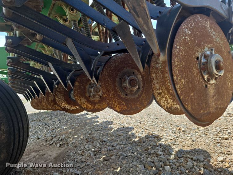 image for item EN8200 Great Plains 2SF24 grain drill