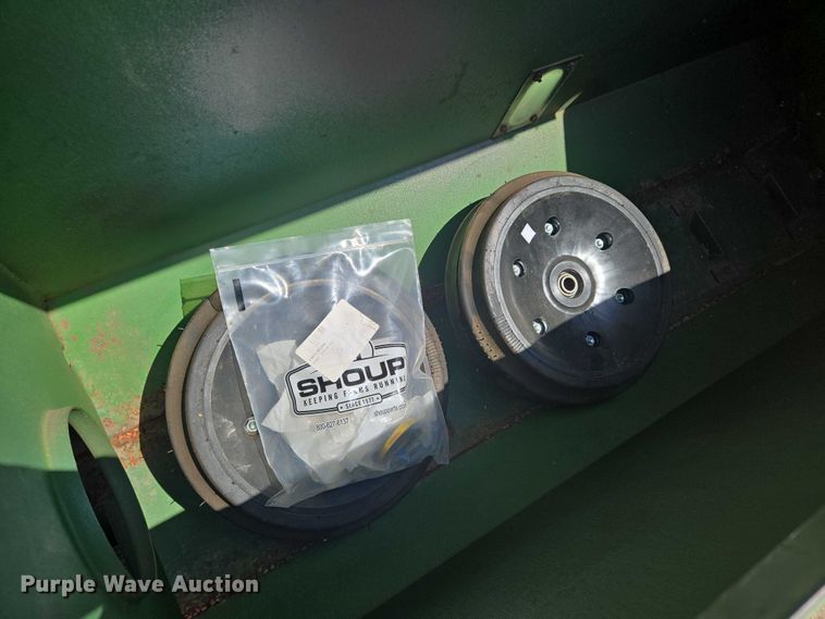 image for item EN8200 Great Plains 2SF24 grain drill