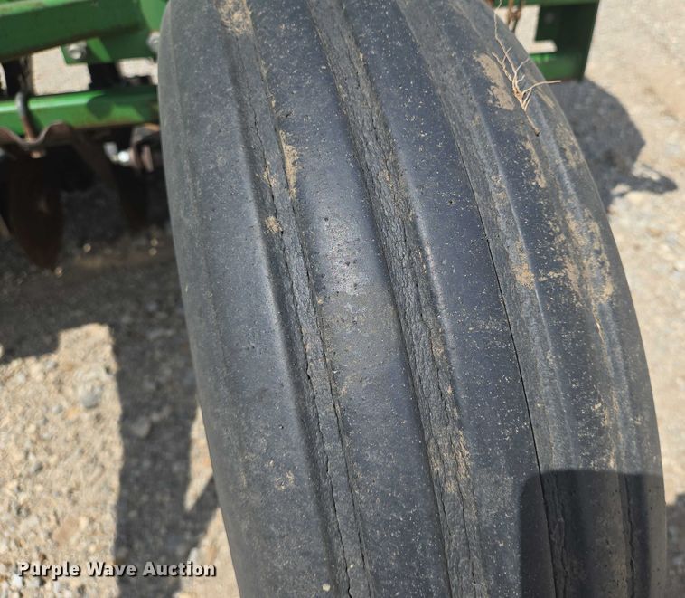 image for item EN8200 Great Plains 2SF24 grain drill