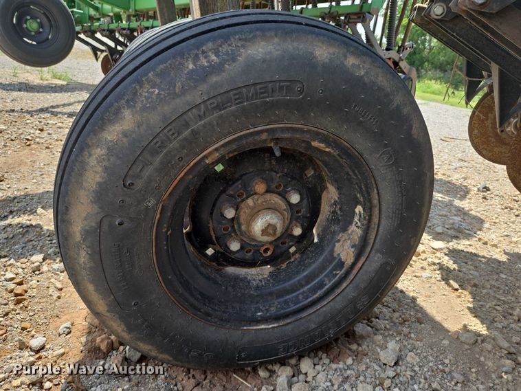 image for item EN8200 Great Plains 2SF24 grain drill