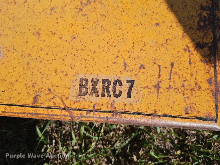 image for item EO1079 1963 International Harvester Farmall 706 tractor