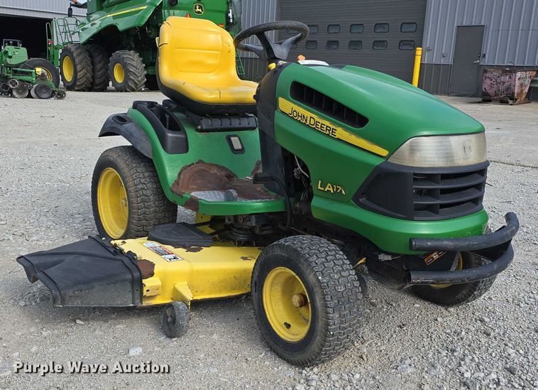 image for item EO1086 2009 John Deere LA175 lawn mower