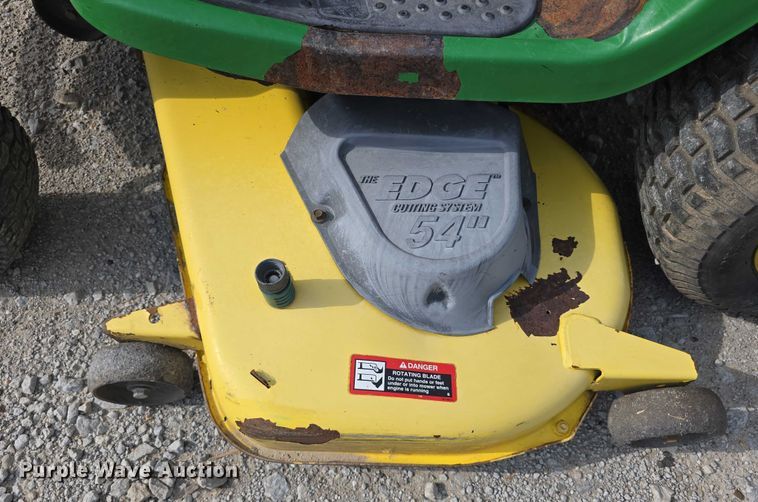 image for item EO1086 2009 John Deere LA175 lawn mower
