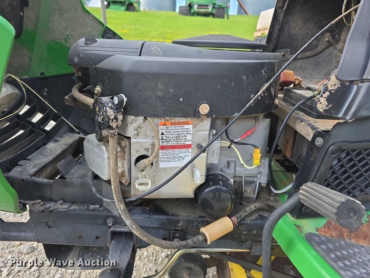 image for item EO1086 2009 John Deere LA175 lawn mower