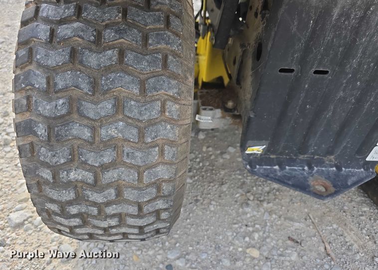 image for item EO1086 2009 John Deere LA175 lawn mower