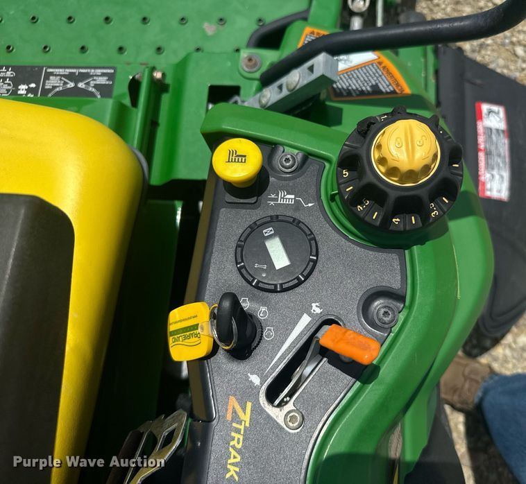 image for item ER2085 2008 John Deere Z Track Estate ZTR lawn mower