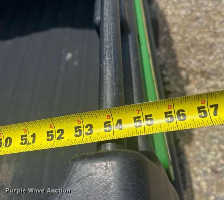 image for item ER2086 2021 John Deere Gator 835M utility vehicle