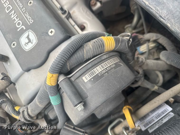 image for item ER2086 2021 John Deere Gator 835M utility vehicle