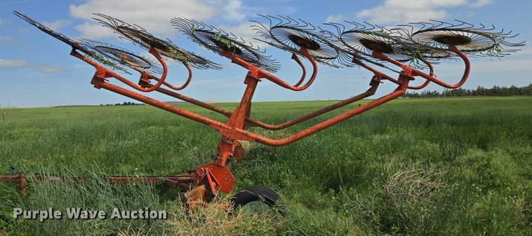 image for item ER5279 Befco hay rake