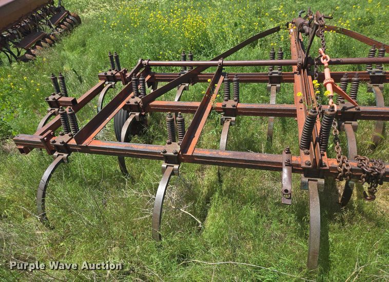 image for item ER5281 Field cultivator